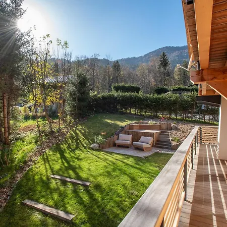 Chalet Belle Des Neiges - Alpes Travel - Sleeps 9