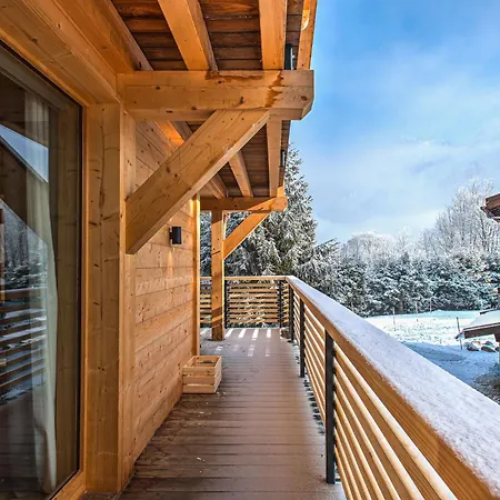 Belle Des Neiges - Alpes Travel - Sleeps 9 Chalet Les Houches
