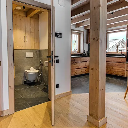 Belle Des Neiges - Alpes Travel - Sleeps 9 Les Houches