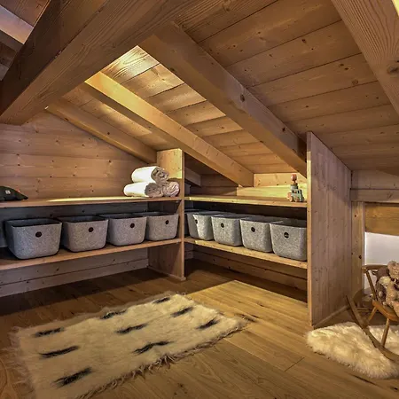 Belle Des Neiges - Alpes Travel - Sleeps 9 Chalet *