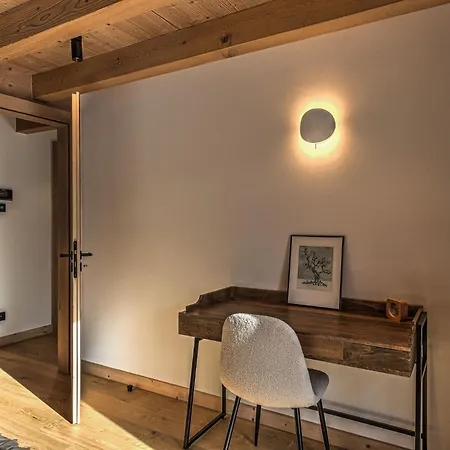 Belle Des Neiges - Alpes Travel - Sleeps 9 Les Houches