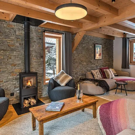 Belle Des Neiges - Alpes Travel - Sleeps 9 Chalet Les Houches
